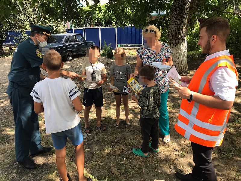 В Усть-Лабинске проходят рейды по предупреждению возникновения пожаров в летний период