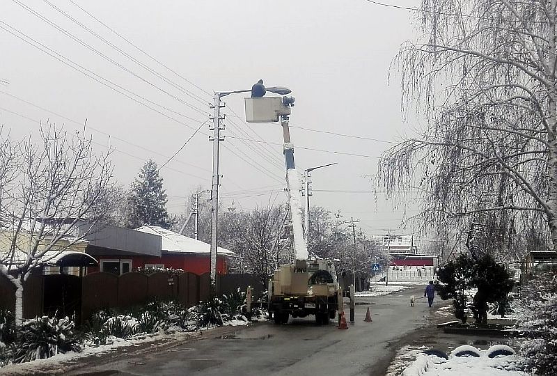 Еще на нескольких улицах Усть-Лабинска появился свет