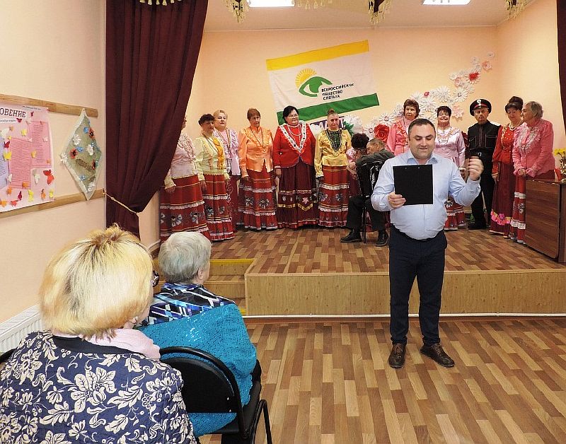 «Радость весны» для «Оптимистов»