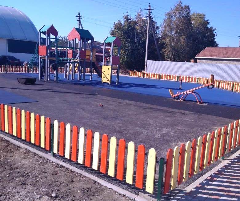 Строительство сквера: работы продолжаются.