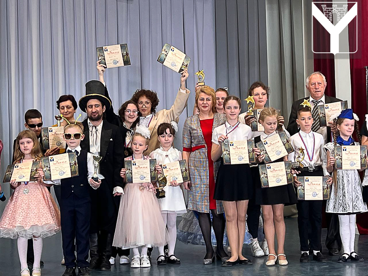 Городской фестиваль-конкурс «Средь шумного бала»