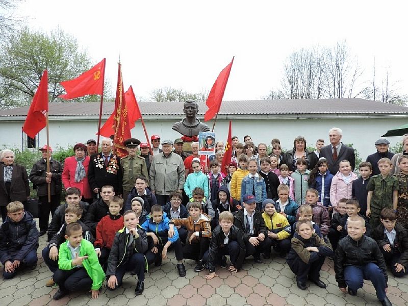 В Усть-Лабинске отметили День космонавтики