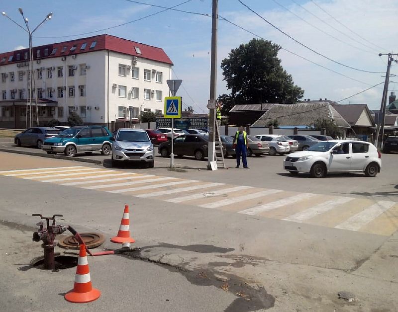 В Усть-Лабинске ведутся работы по подготовке наружного противопожарного водоснабжения