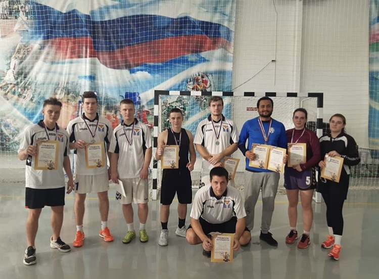 Усть-Лабинск занял второе место в соревнованиях по гандболу среди муниципальных образований