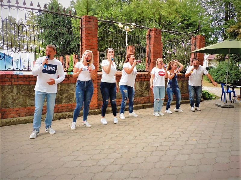 «Элегия» украсила лето своими песнями