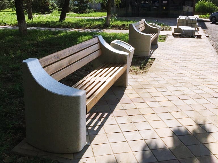 Работы по благоустройству ул. Ленина продолжаются