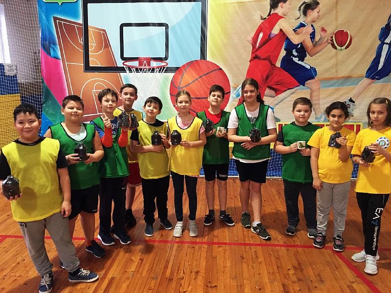 Соревнования по пионерболу прошли в Усть-Лабинске