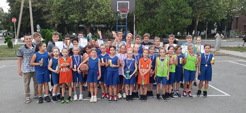 Прошел городской этап по уличному баскетболу