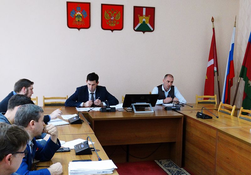 Состоялось совещание по вопросам реконструкции нескольких улиц Усть-Лабинска