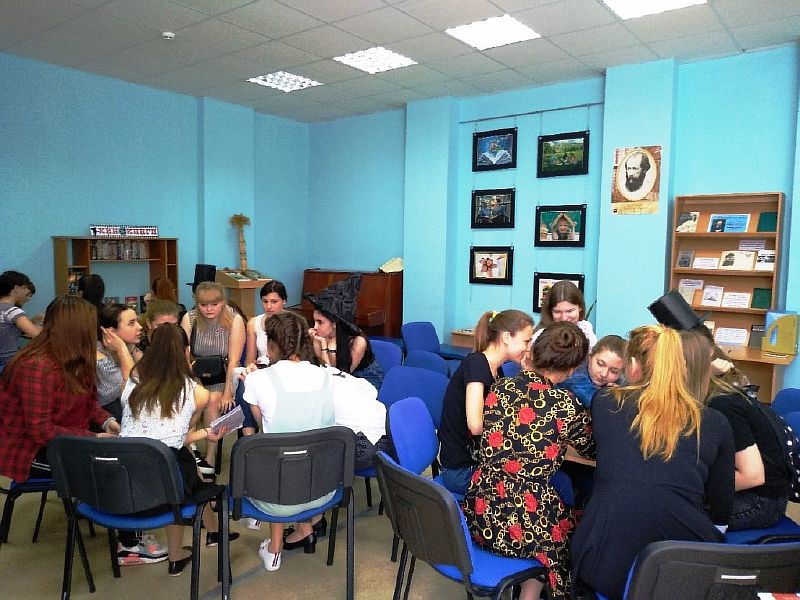 В творческой мастерской писателя