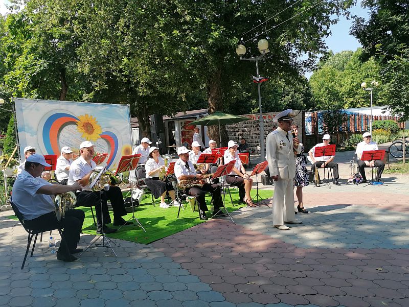 В Усть-Лабинске отметили День военно-морского флота