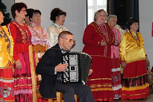 «Казачий круг» выступил с концертной программой, посвященной Дню пожилого человека