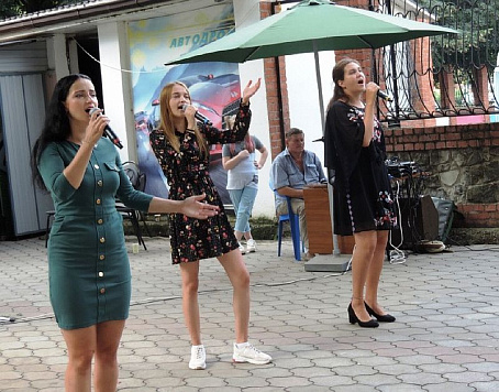 «Доброе лето» от артистов ГДК и посёлка Южного