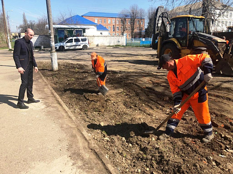 Обустроена стоянка для транспорта