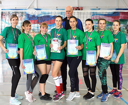 Спартакиада района: волейбол – усть-лабинки вторые