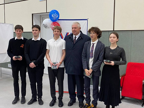 Молодежь впервые проголосовала на выборах!