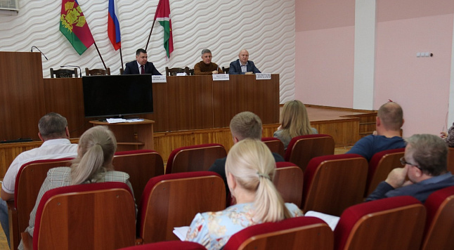 Глава города Дмитрий Смирнов