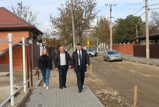 Глава города Дмитрий Смирнов