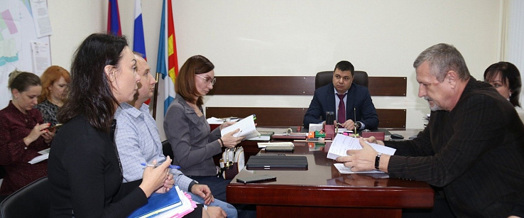 Глава города Дмитрий Смирнов