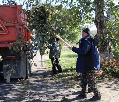 Сотрудники МКУ "Чистый город"