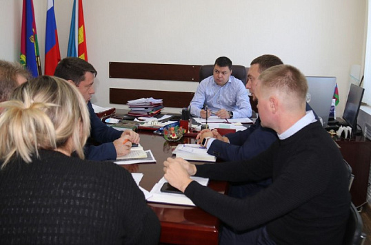 Глава города Дмитрий Смирнов