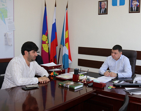 Глава города Дмитрий Смирнов встретился с председателем