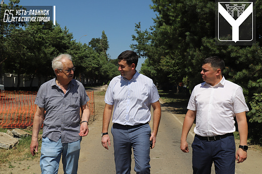 Алексей Езубов с рабочим визитом посетил Усть-Лабинск