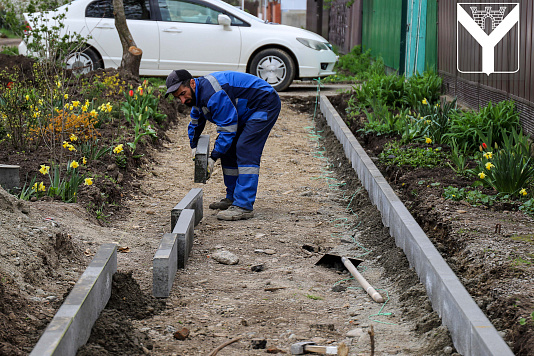 Строительство тротуара на ул. К. Маркса
