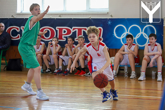 Второй день краевых соревнования по баскетболу