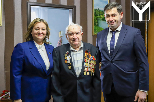 Поздравление с Днём защитника Отечества