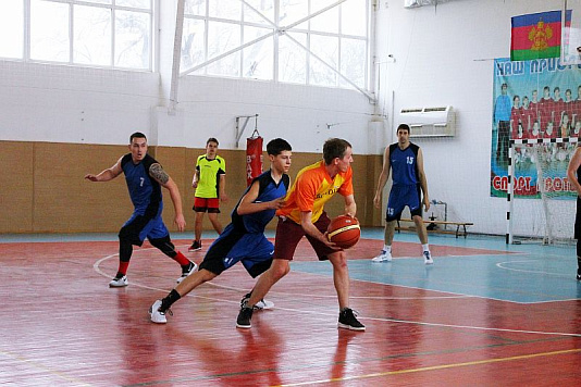 Команда из Усть-Лабинска заняла первое место в Чемпионате по баскетболу